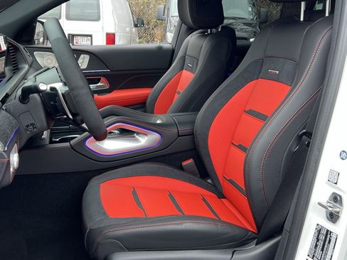 New 2026 Mercedes-Benz GLE 53 AMG 4MATIC Coupe image 11