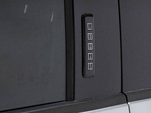 Used 2020 Ford F250 Lariat AWD/4WD image 13