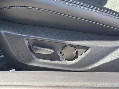 Used 2025 Ford Mustang GT RWD image 18