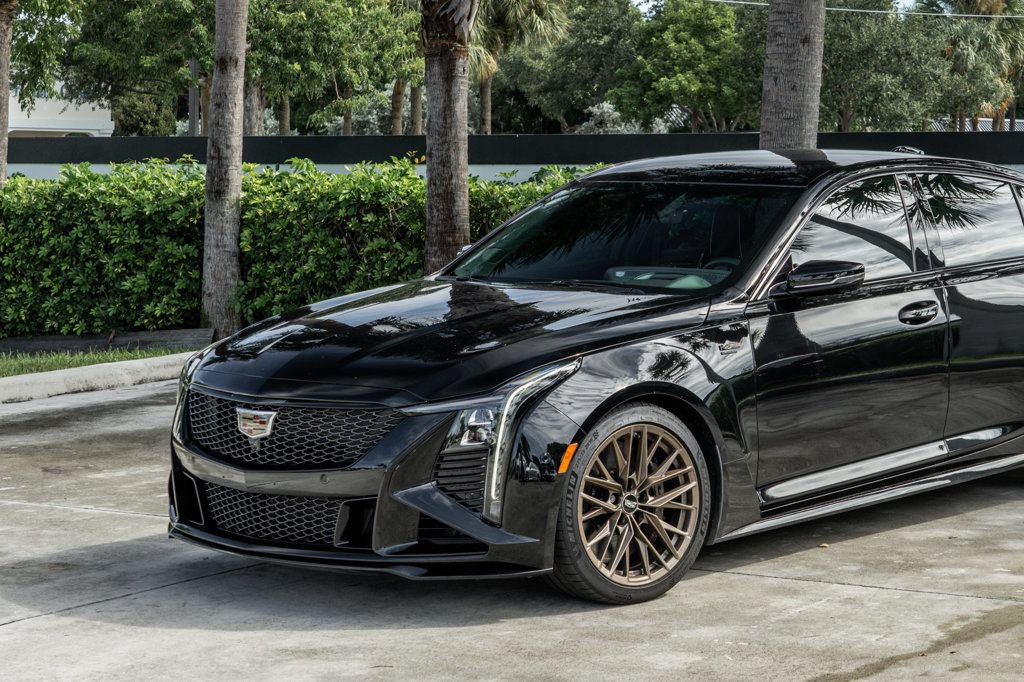 Used 2026 Cadillac CT5 V Blackwing w/ Super Cruise 1 Package RWD image 2