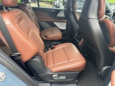 New 2026 Lincoln Aviator Reserve AWD/4WD image 15