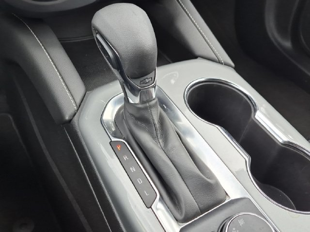 Used 2025 Chevrolet Blazer LT FWD image 12