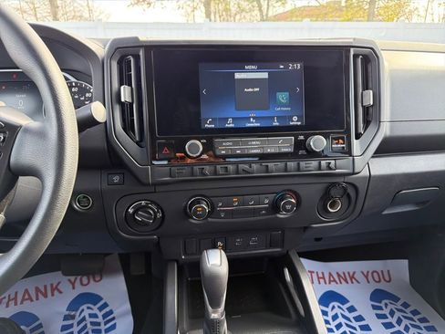Used 2025 Nissan Frontier S image 29