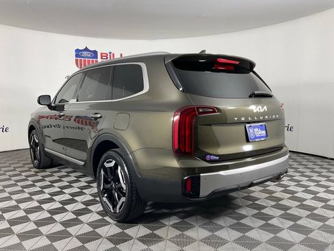 Used 2024 Kia Telluride S w/ S Sunroof Package FWD image 5