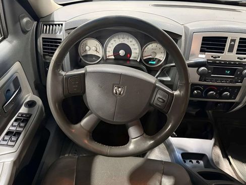 Used 2005 Dodge Dakota Laramie w/ Sport Appearance Group AWD/4WD image 22