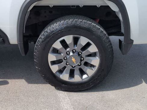 Used 2024 Chevrolet Silverado 2500 Custom w/ Custom Value Package AWD/4WD image 14