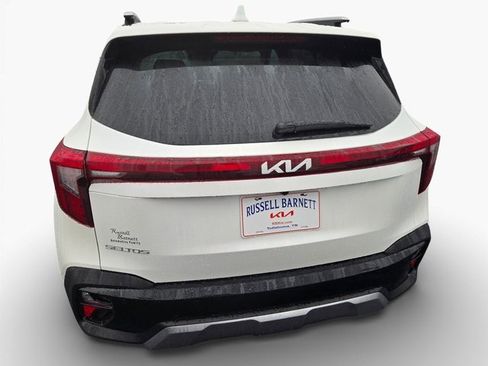 New 2026 Kia Seltos EX image 21