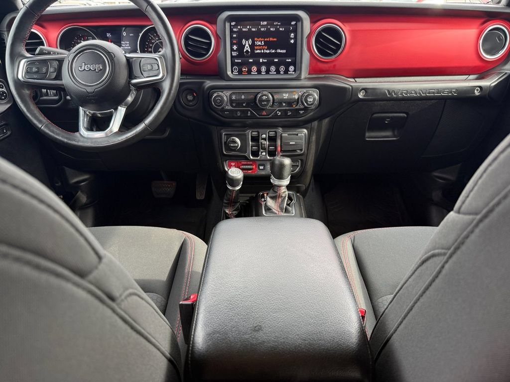 Used 2019 Jeep Wrangler Unlimited Rubicon AWD/4WD image 13