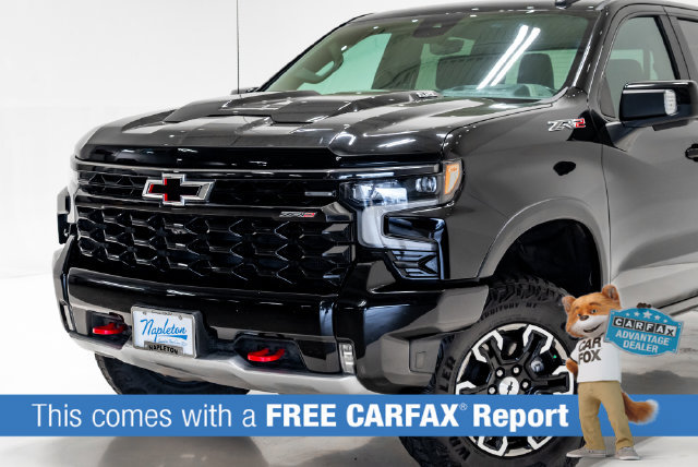 Used 2022 Chevrolet Silverado 1500 ZR2 w/ Technology Package AWD/4WD image 2