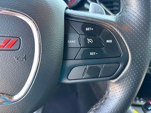 Used 2025 Dodge Durango GT AWD/4WD image 15