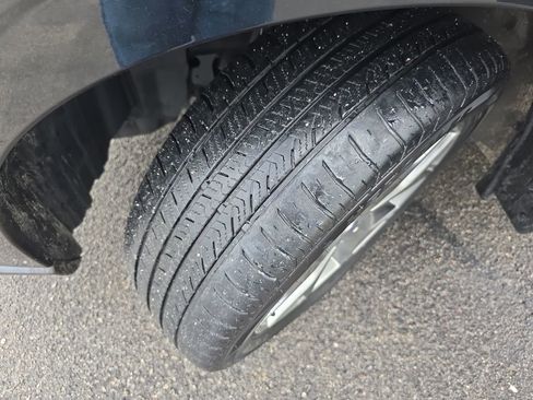 Used 2018 Subaru Forester 2.5i Touring image 28