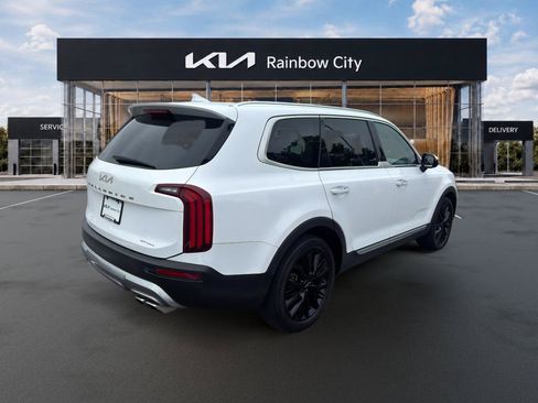 Used 2022 Kia Telluride SX FWD image 5