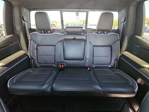 Used 2022 GMC Sierra 1500 AT4X AWD/4WD image 25