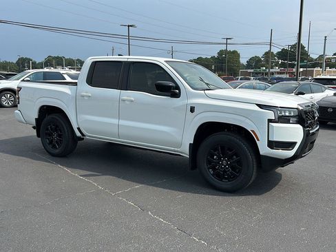 New 2026 Nissan Frontier SV w/ Tow Package image 9