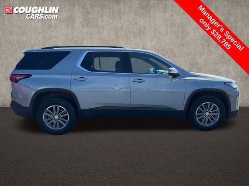 Used 2024 Chevrolet Traverse LT FWD image 15