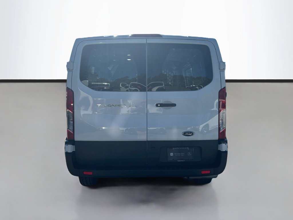 Used 2025 Ford Transit 250 Low Roof w/ Exterior Upgrade Package RWD image 4