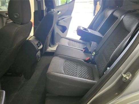 Used 2024 Chevrolet Equinox LT w/ LPO, Floor Liner Package image 33