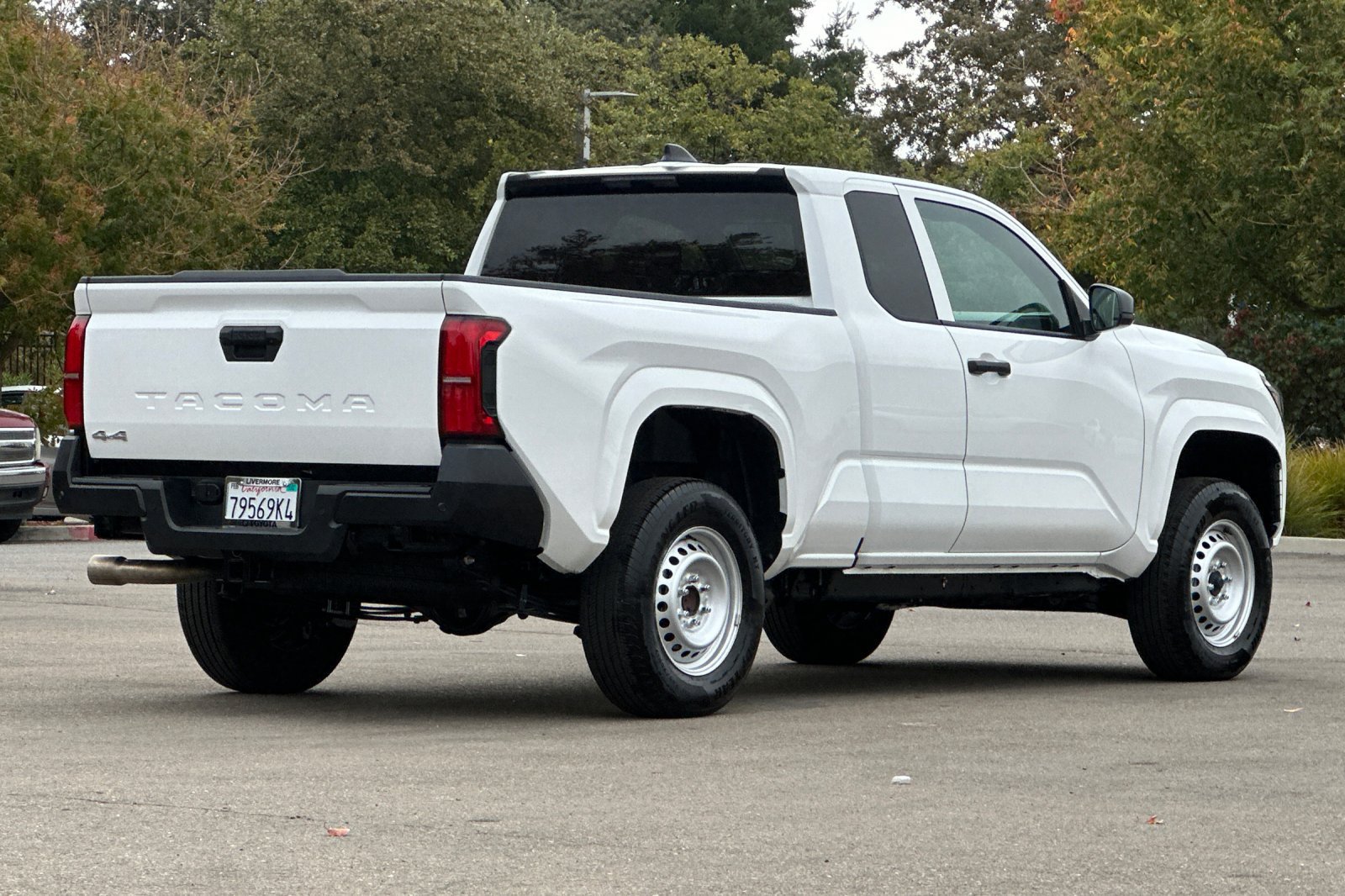 Certified 2026 Toyota Tacoma SR w/ SR Upgrade Package AWD/4WD image 4