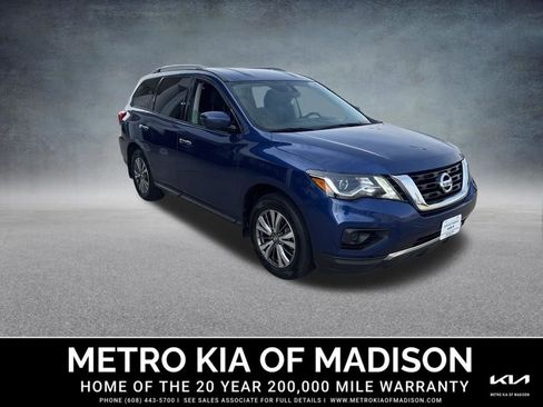 Used 2020 Nissan Pathfinder S FWD image 8