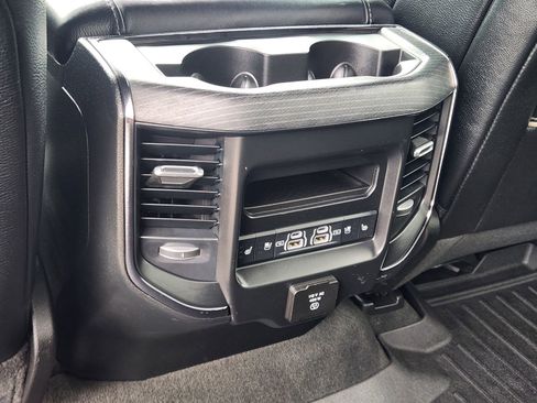 Used 2024 RAM 1500 Limited AWD/4WD image 33