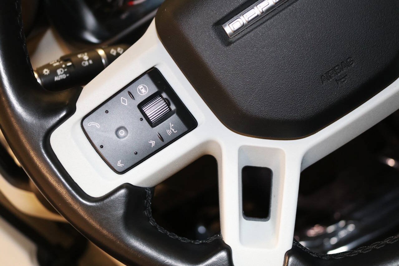 Used 2024 Land Rover Defender 110 S AWD/4WD image 36