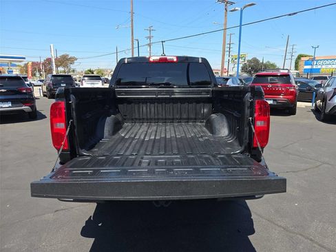 Certified 2021 Chevrolet Colorado W/T w/ Custom Special Edition RWD image 15