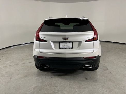 Certified 2023 Cadillac XT4 Luxury w/ Cold Weather Package FWD image 7