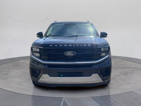 Certified 2025 Ford Expedition Max Platinum AWD/4WD image 10