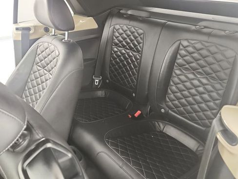 Used 2019 Volkswagen Beetle 2.0T Final Edition SEL image 22