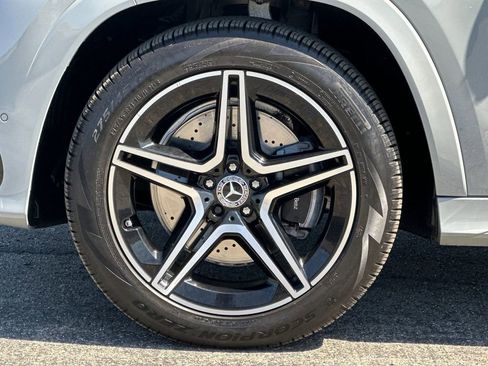 Used 2025 Mercedes-Benz GLS 450 4MATIC image 24
