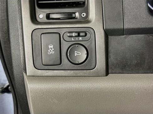 Used 2011 Honda CR-V EX-L image 10