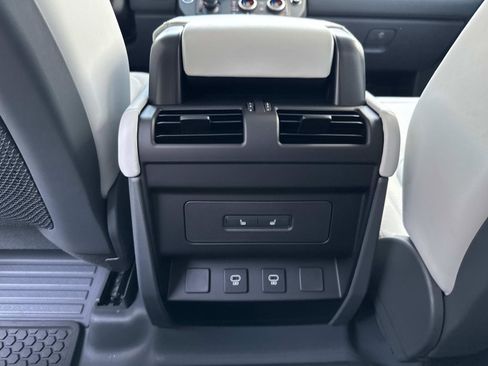 New 2025 Land Rover Defender 110 S image 16