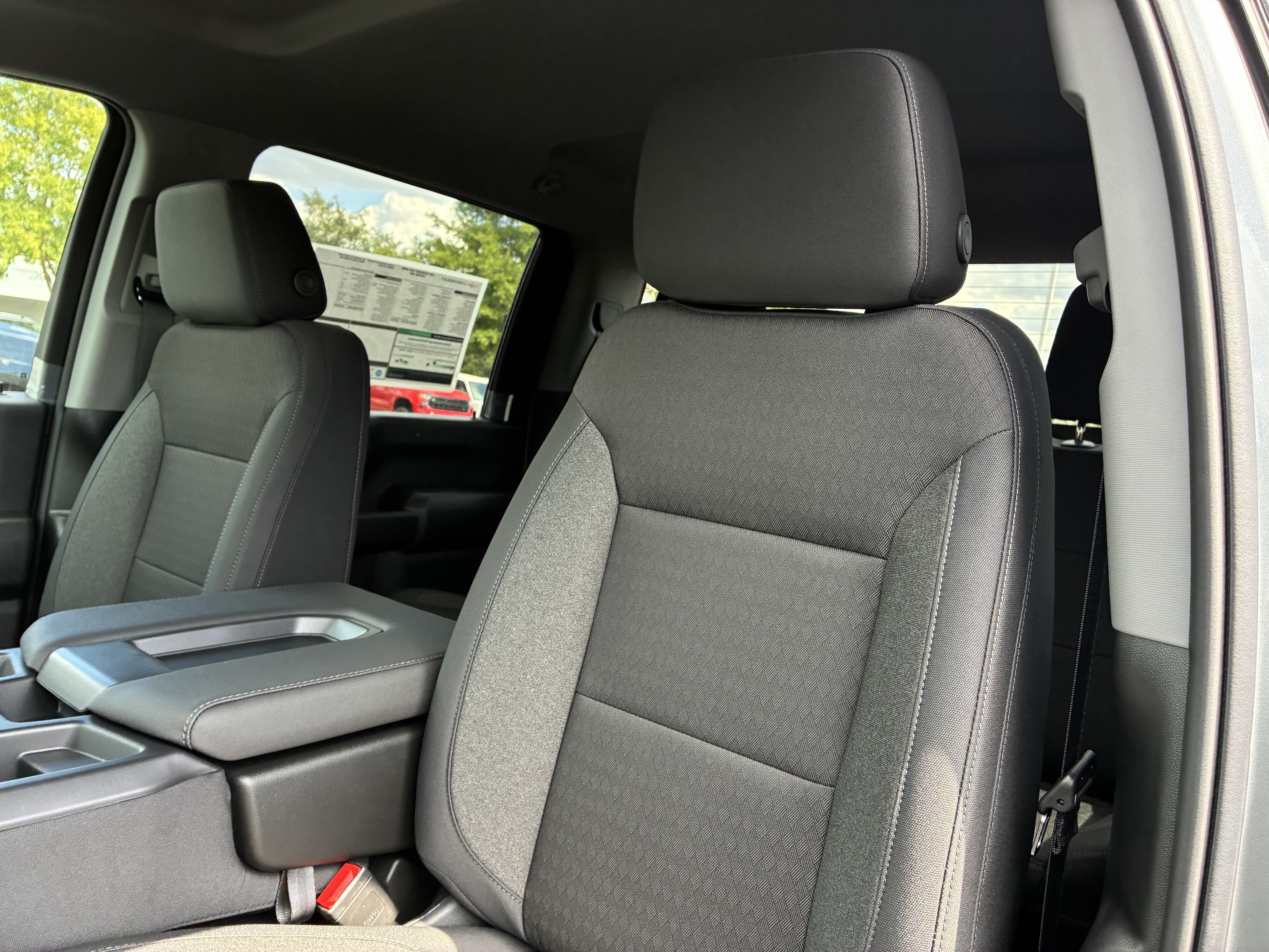 New 2026 Chevrolet Silverado 2500 Custom w/ Custom Value Package AWD/4WD image 23