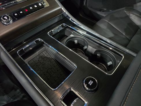 New 2026 Lincoln Aviator Reserve image 26