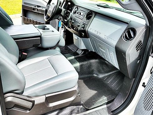 Used 2015 Ford F350 XL RWD image 17