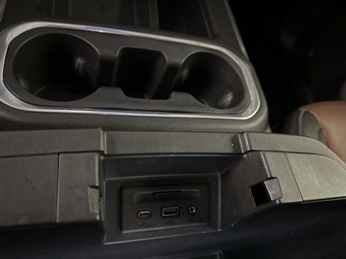 Used 2020 Chevrolet Silverado 3500 High Country w/ Z71 Off-Road Package AWD/4WD image 23