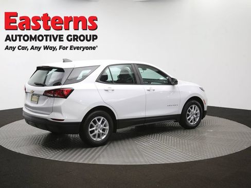 Used 2023 Chevrolet Equinox LS w/ Driver Confidence II Package FWD image 40