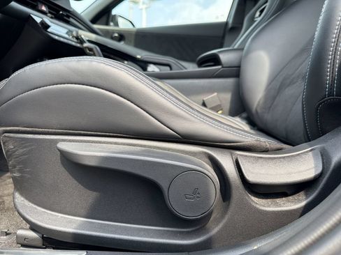Used 2025 Hyundai Elantra N FWD image 11