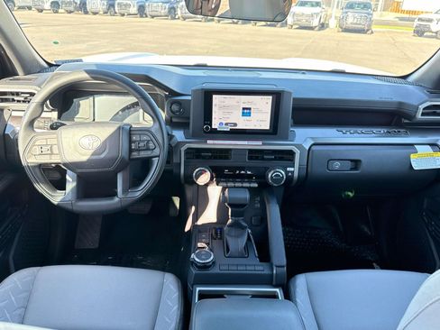 New 2026 Toyota Tacoma SR5 AWD/4WD image 11