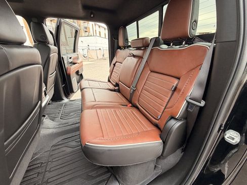 Used 2024 GMC Sierra 2500 Denali Ultimate AWD/4WD image 48