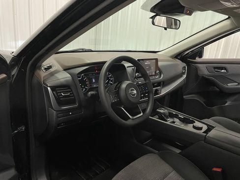 Used 2021 Nissan Rogue SV AWD/4WD image 33