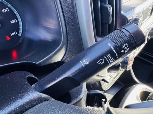 Used 2020 Chevrolet Colorado ZR2 image 16