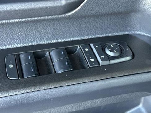 Certified 2025 Toyota 4Runner TRD Off-Road image 14