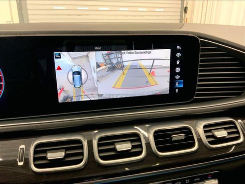 Used 2021 Mercedes-Benz GLE 450 4MATIC image 23