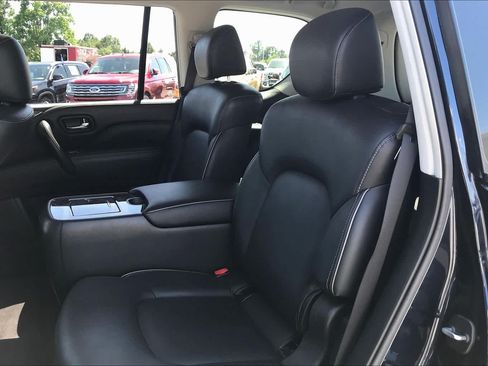 Used 2021 INFINITI QX80 Luxe RWD image 21