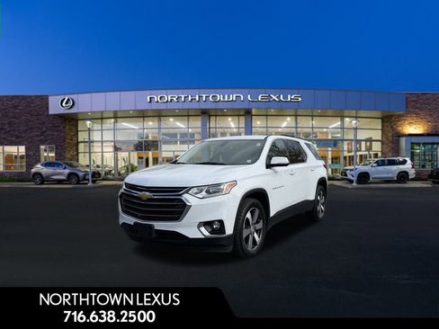 Used 2019 Chevrolet Traverse LT w/ LT Premium Package image 1