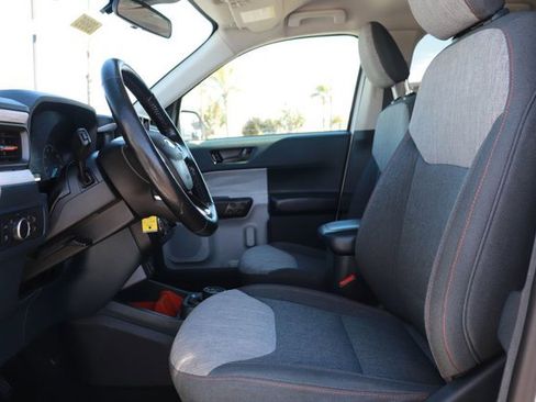 Used 2022 Ford Maverick XLT w/ XLT Luxury Package image 10