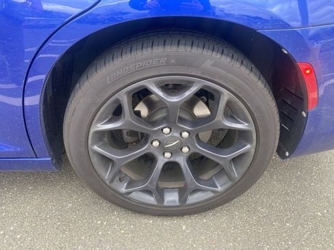 Used 2020 Chrysler 300 S w/ S Model Appearance Package image 20