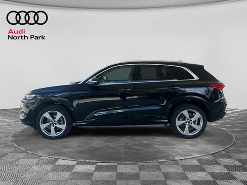 Used 2025 Audi Q5 Premium Plus AWD/4WD image 2