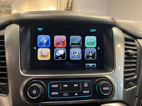 Used 2019 Chevrolet Tahoe LT image 18